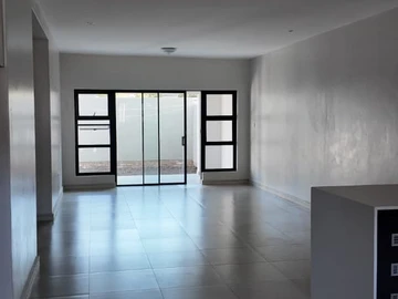 3 Bedroom Garden Flat