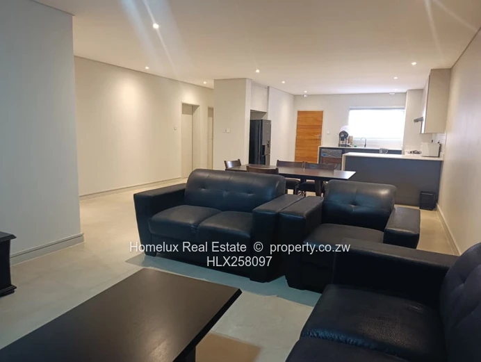 Stylish Furnished 3-Bed Unit in Highlands, Minutes from Highland Park