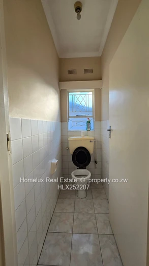 Beautiful 2 Bed Garden Flat in a small complex  (Sole Mandate)
