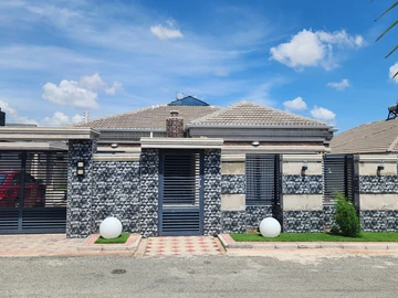 4 Bed Mabvazuva Home 