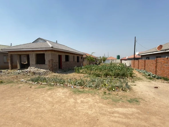 Stands & Residential Land