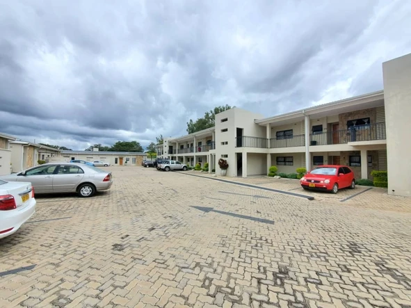 Lovely 3 Bed Apartment for sale in Newlands!!
