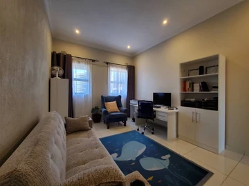 3 Bedroom Garden Flat