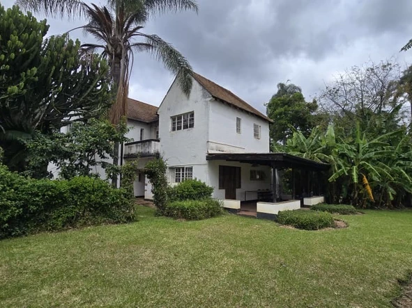 6 Bedroom House