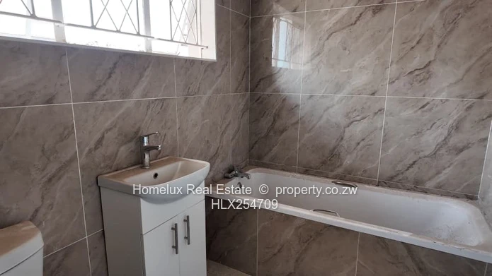 Greendale Cluster Home For Sale | Us$175,000