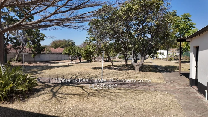 Executive 5-Bedroom Fully Furnished Home in Mount Pleasant