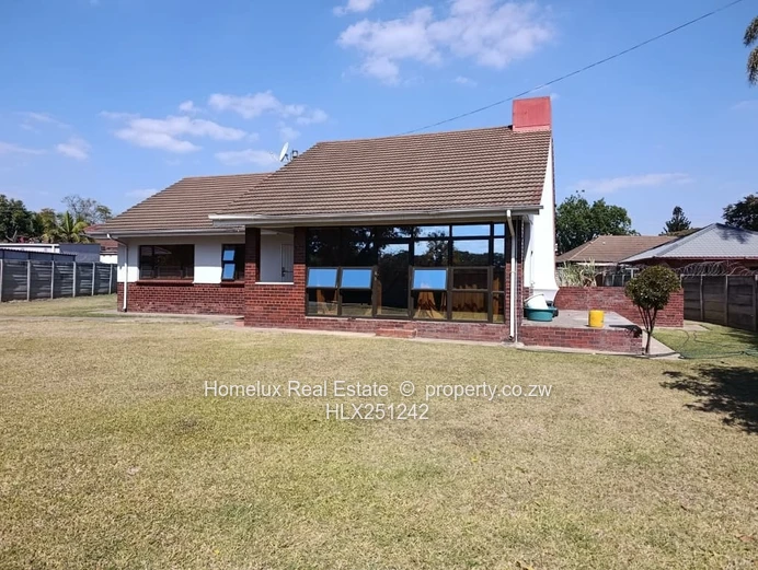 Neat 3 Bed Family Home With Cottage To Let In Hillside  (Sole Mandate)