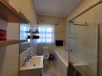 3 Bedroom Garden Flat