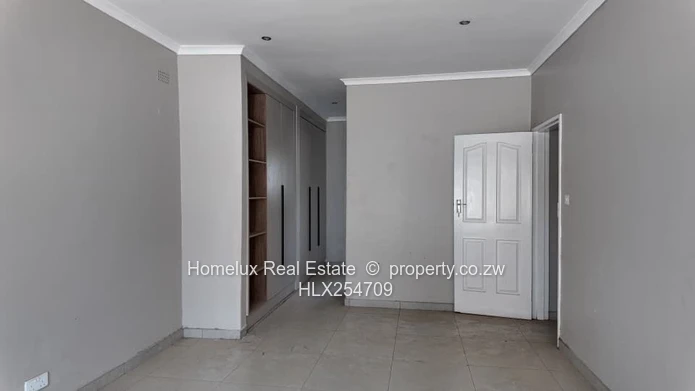 Greendale Cluster Home For Sale | Us$175,000
