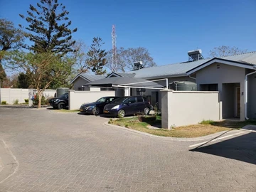 3 Bedroom Garden Flat
