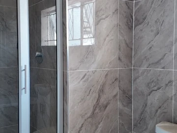 3 Bedroom Flat & Apartment