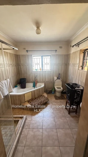 Spacious House For Sale In Zengeza 3 (Sole Mandate)