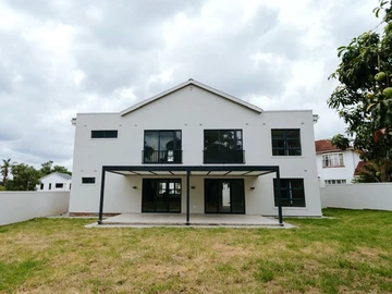 5 Bedroom Townhouse Complex