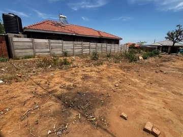 Stands & Residential Land
